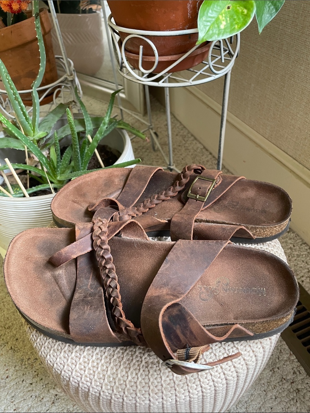 Mountain Sole Brown Braided Leather Slide Boho Sandals 9